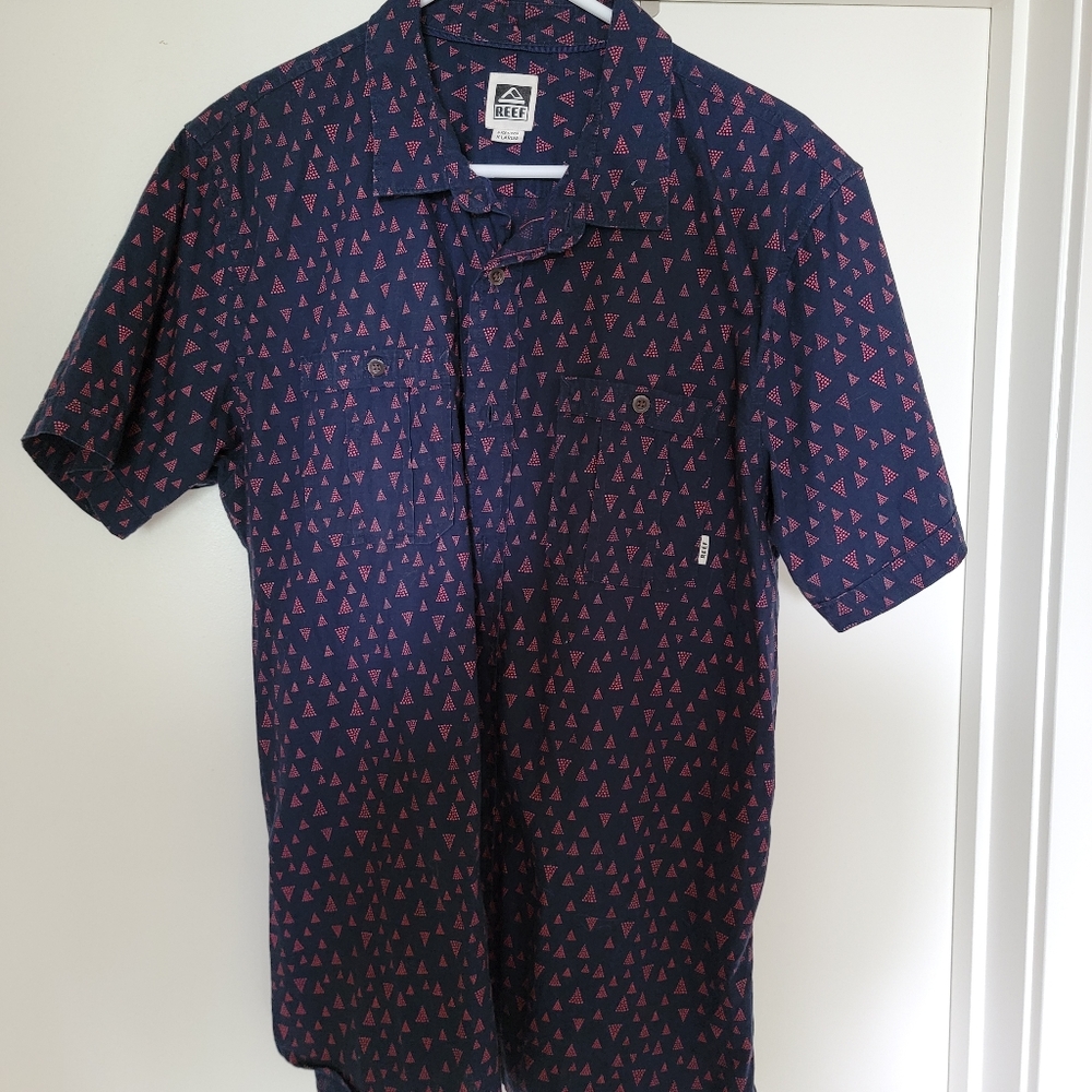 Reef men's button down shirt